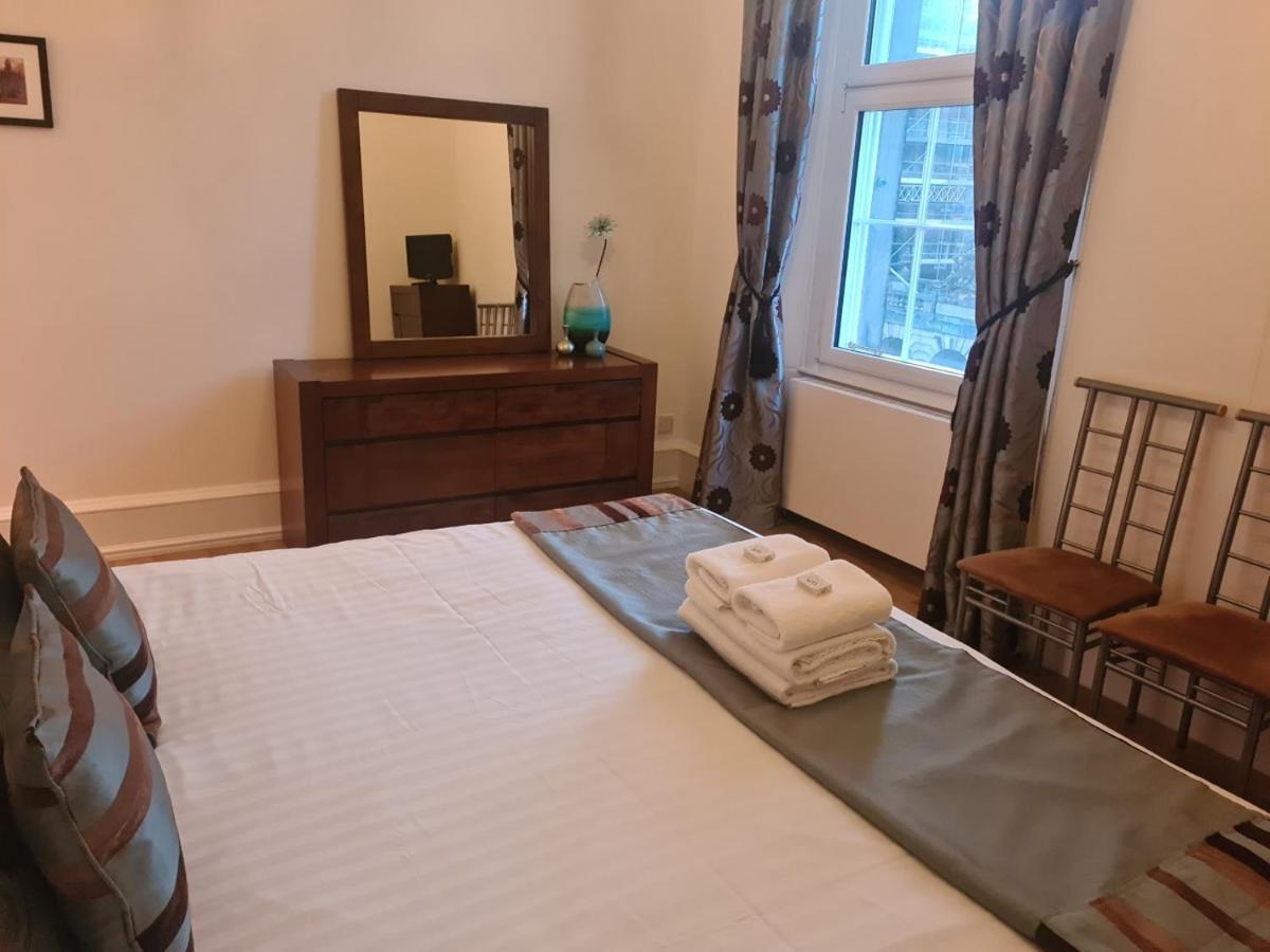 Apartamento Parliament Square - Royal Mile Edimburgo Exterior foto